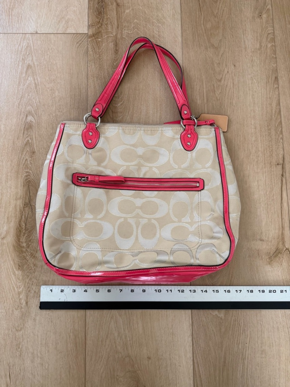 Coach 22455 Purse. - Picture 7 of 8